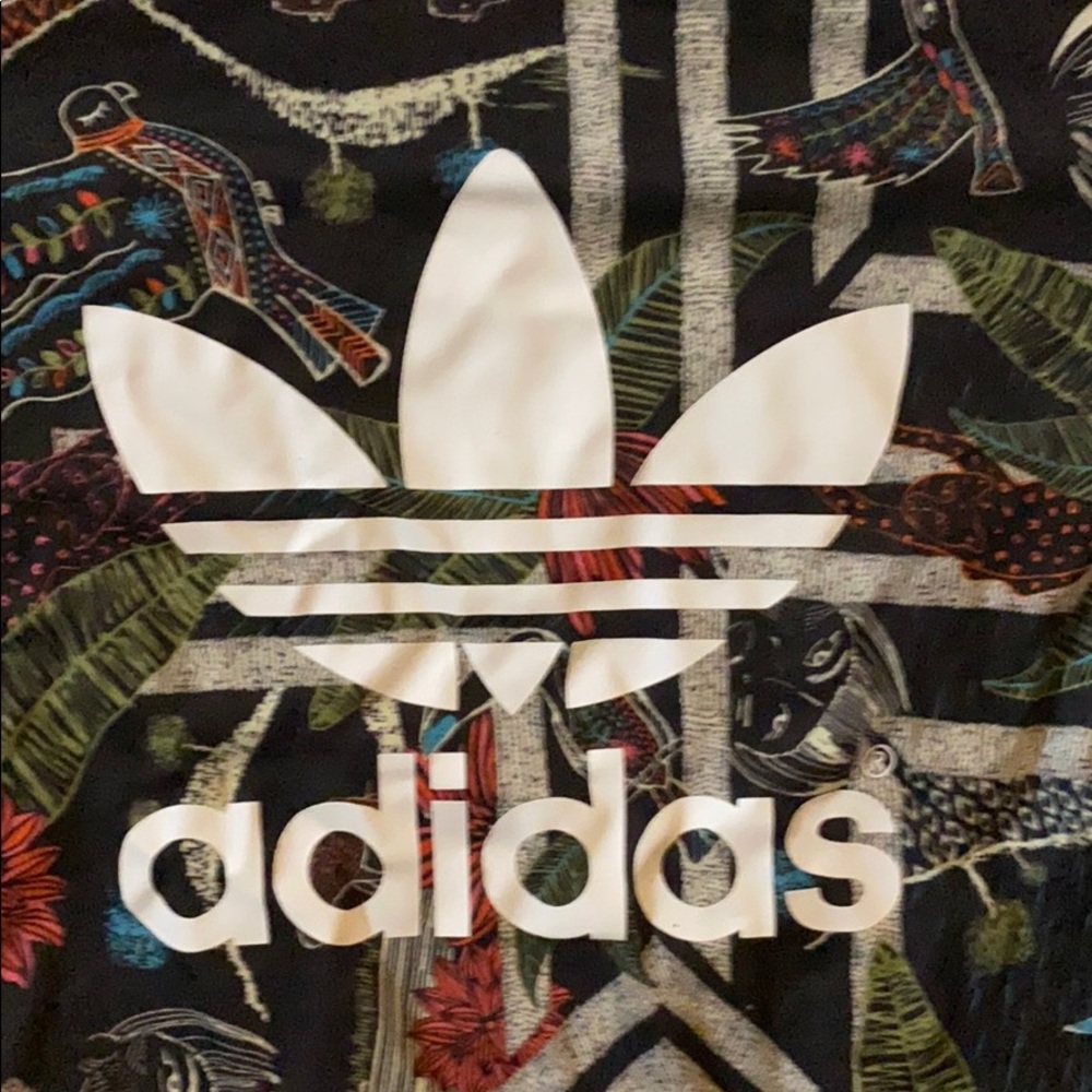 Adidas top - Picture 3 of 4